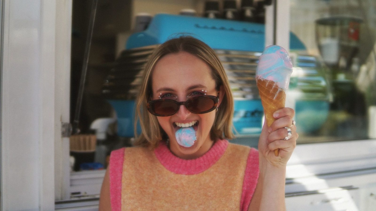 Still from Annie Williams, Peach Fuzz